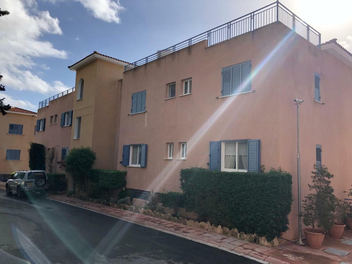 Schoenes 3 Apartment, Meerblick, Pool, Freies Wlan Διαμέρισμα *