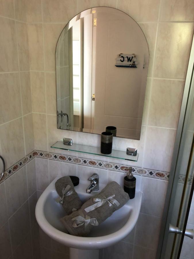 Schoenes 3 Apartment, Meerblick, Pool, Freies Wlan Διαμέρισμα